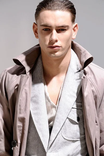 Look 64